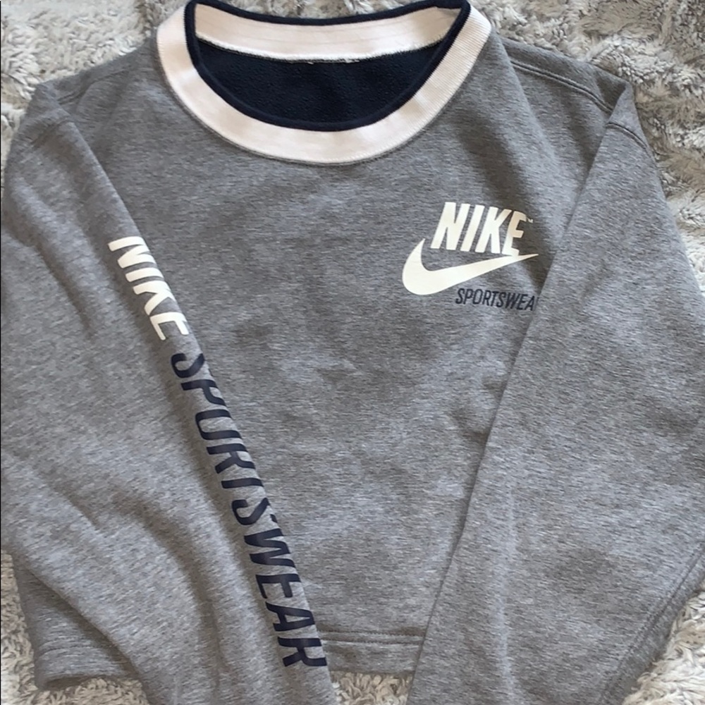 Nike reversible cropped sweatshirt
